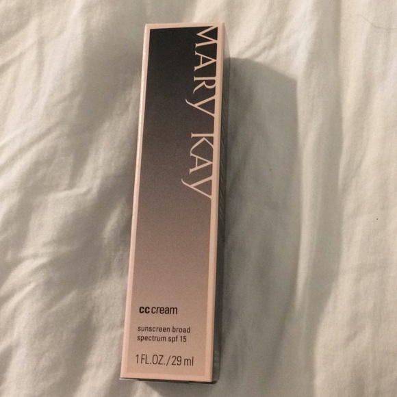 MARY KAY cc cream - Picture 1 of 4